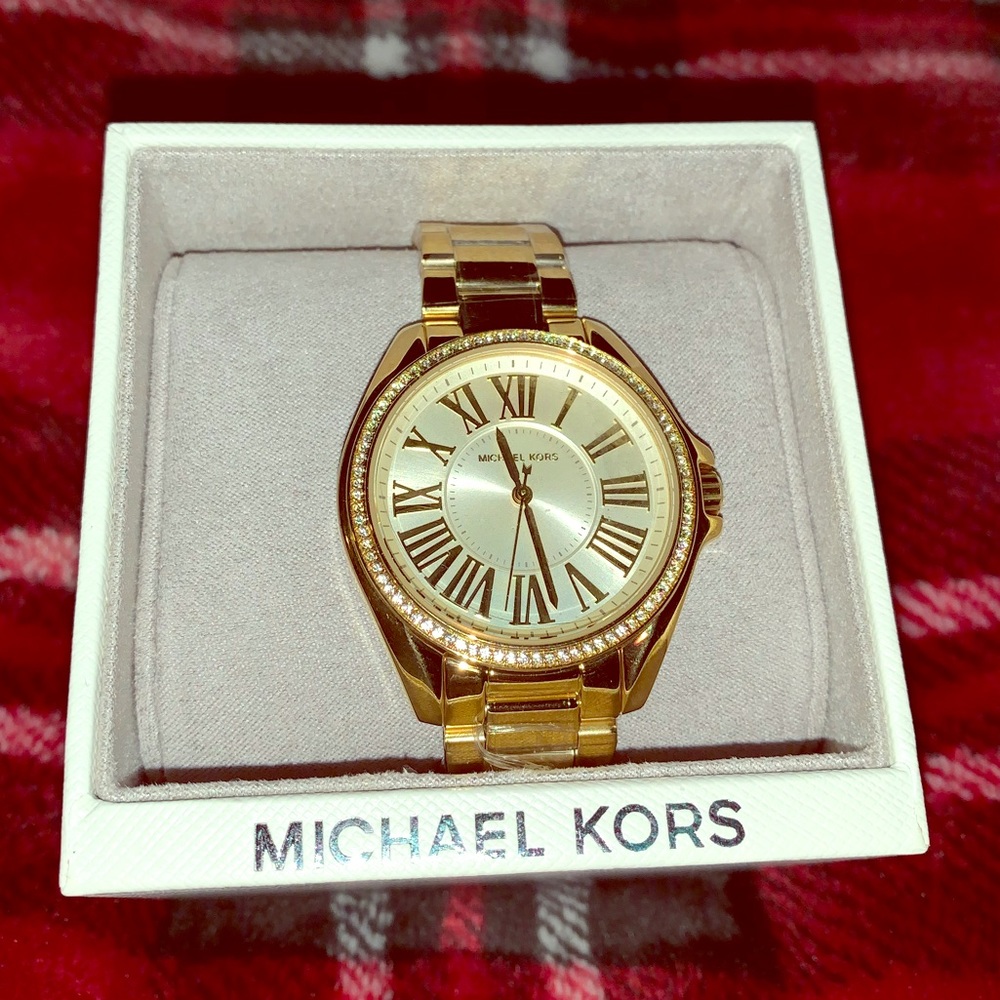 Micheal Kors Luxury Gold Watch